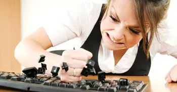 ক্ষুধায় মেজাজ খিটখিটে হয়ে যায় কেন