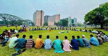 ক্যাম্পাসে ইফতার যেন সম্প্রীতির বার্তা দেয়