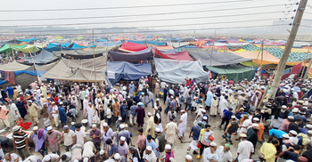 আল্লাহু আকবর ধ্বনিতে মুখর তুরাগতীর