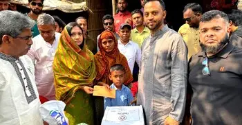 নাটোরে অসহায় সেলিনার পরিবারকে ‘ঈদ উপহার’ পাঠালেন প্রধানমন্ত্রী