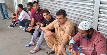 মালয়েশিয়ায় বাংলাদেশিসহ ৩৫ অভিবাসী আটক