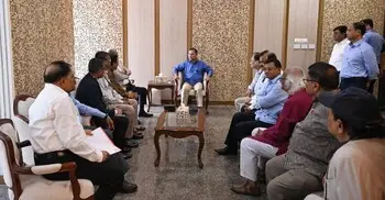 প্রধানমন্ত্রীর সঙ্গে পূজা উদযাপন পরিষদের নেতাদের সাক্ষাৎ