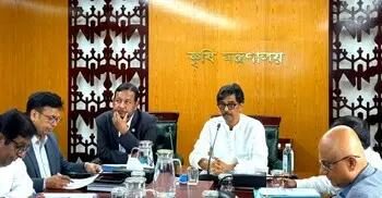 হাওরের ফসলের ক্ষতি এড়াতে নিবিড়ভাবে কাজ করার নির্দেশ কৃষিমন্ত্রীর