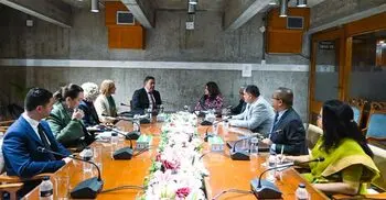 গণতন্ত্র শক্তিশালীকরণে কাজ করার অঙ্গীকার বাংলাদেশ-অস্ট্রেলিয়ার