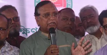 পথচারী-যান চলাচল নির্বিঘ্ন রেখেই হকার পুনর্বাসন হচ্ছে