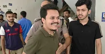 ঢাবিতে ঝটিকা মিছিল: ছাত্রলীগ নেতাসহ দুজন রিমান্ডে