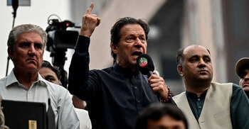 Imran directs PTI MPs to quit all parliamentary bodies
