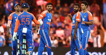 অস্ট্রেলিয়াকে উড়িয়ে সিরিজে এগিয়ে গেলো ভারত