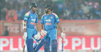 জয়সওয়ালে ম্লান ডি ককের সেঞ্চুরি, দাপুটে জয়ে সিরিজ ভারতের