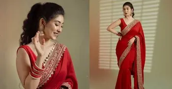 সোনালি পাড়ের লাল শাড়িতে ঝলমলে ইন্দ্রানী