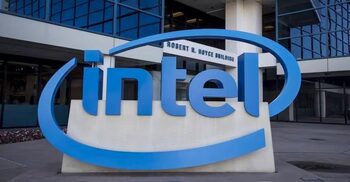 Intel discloses $7 billion operating loss for chip-making unit