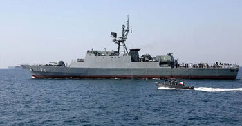 বাংলাদেশি নাবিকসহ তেলবাহী ট্যাংকার আটক করলো ইরান