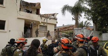 ট্রাম্পের জাতির উদ্দেশে ভাষণ শেষ হতেই ইসরায়েলে ক্ষেপণাস্ত্র ছুড়লো ইরান