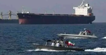 নিরাপদে হরমুজ প্রণালি অতিক্রম করেছে ভারতের ২ এলপিজি ট্যাঙ্কার