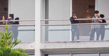 অস্ট্রেলিয়ায় আশ্রয় চাইলেন ইরানের ৫ নারী ফুটবলার