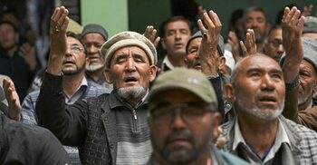 Iranians pay last respects to president killed in helicopter crash