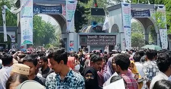 গুচ্ছের ‘এ’ ইউনিটের ভর্তি পরীক্ষা সম্পন্ন, উপস্থিতি ৭৬ শতাংশ