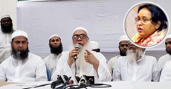 ‘কোর্ট তুমার বাবার নয়, জনগণের’ মেয়র আইভীকে হেফাজত নেতা