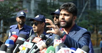 জুলাইয়ের পক্ষের লোকদের ফোন করে হুমকি দেওয়া হচ্ছে