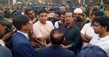 আশ্বস্ত হয়ে কর্মসূচি স্থগিত করে ইসি ছাড়লো ছাত্রদল