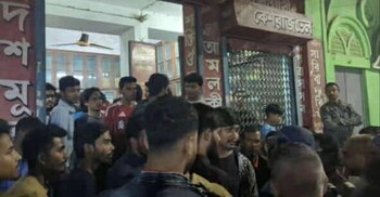 গেণ্ডারিয়ায় জবি শিক্ষার্থীকে মারধরের অভিযোগে বিএনপির নেতা আটক