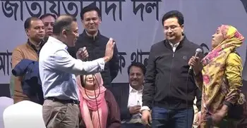 ‘পেয়ারা চুরি করে খাওয়া’ নারীকে যে পরামর্শ দিলেন তারেক রহমান