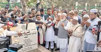 দেশের এক ইঞ্চি পরিমাণ সম্মান কারও কাছে বন্ধক দেবো না