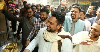 বাড্ডা-শাহজাদপুরে পানি-গ্যাসের সমস্যা নিরসনের প্রতিশ্রুতি নাহিদের