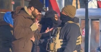 যুক্তরাষ্ট্রে ফেডারেল এজেন্টদের গুলিতে আরও এক মার্কিনি নিহত