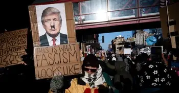 মিনিয়াপোলিসে ট্রাম্প প্রশাসনের অভিযানে ‘ফ্যাসিবাদের’ ছায়া