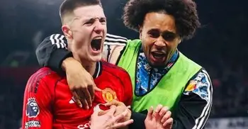 শেষ মুহূর্তে নাটক, তিনে তিনে ম্যানচেস্টার ইউনাইটেডের