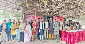 ভাষার মাসের শুরুতে বইমেলা না হওয়ায় আক্ষেপ, প্রতিবাদে ‘প্রতীকী বইমেলা’