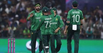 টানা দ্বিতীয় জয়ে ভারতকে টপকে শীর্ষে পাকিস্তান