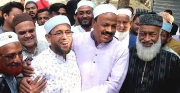 পরাজিত জামায়াত প্রার্থীর বাসায় বিজয়ী আসলাম চৌধুরী