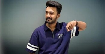 ফটোশুটের নামে বাসায় ডেকে ‘শ্লীলতাহানি’, গায়ক জাহিদ অন্তু কারাগারে