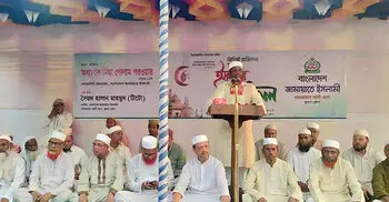 সরকার গণতন্ত্র রক্ষার প্রতিশ্রুতি দিলেও বাস্তবে ভিন্ন পথে হাঁটছে