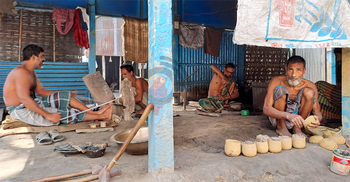 জৌলুশ হারিয়েছে বিশ্বখ্যাত ইসলামপুরের কাঁসা শিল্প