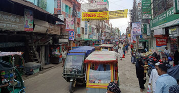 ঢিলেঢালাভাবে শেষ হলো বিএনপির একাংশের ডাকা অর্ধবেলা হরতাল