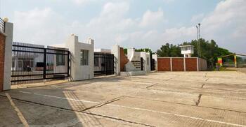 ময়মনসিংহের দুই বন্দর খোলা থাকলেও বন্ধ আমদানি-রপ্তানি