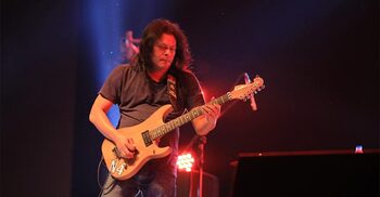 আবারও মরুর বুকে ঝড় তুলবেন জেমস