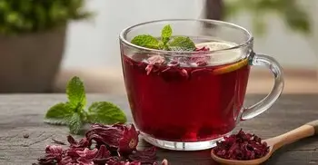 ত্বকের উজ্জ্বলতা বাড়াতে পান করুন জবা ফুলের চা