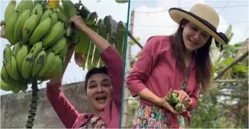 তুলে নিলেন শসা-করলা, কলাও ছুঁয়ে দেখলেন জয়া