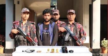 যশোরে সোনার বার-স্বর্ণালংকারসহ আটক ১