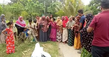 বান্ধবীদের সঙ্গে ঘুরতে বেরিয়ে নিখোঁজ, পুকুরে মিললো কিশোরীর মরদেহ