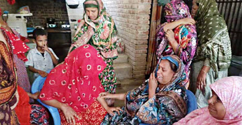 কুমিল্লায় নিহতদের মধ্যে মা ও দুই সন্তানসহ ৫ জন ঝিনাইদহের