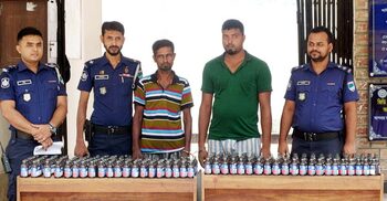 সবজির ট্রাকে মিললো ৪৪৮ বোতল ফেনসিডিল, গ্রেফতার ২