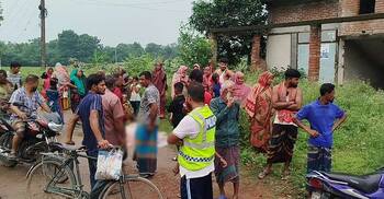 ঝিনাইদহের ট্রাকচাপায় নারী নিহত