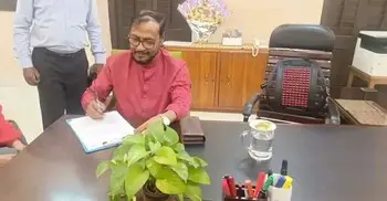 যোগদান করলেন জবির নতুন উপাচার্য