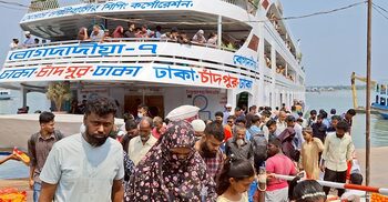 চাঁদপুরে স্থায়ী টার্মিনাল না থাকায় ঈদযাত্রায় বিড়ম্বনা