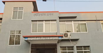 সংস্কারের নামে বন্ধ স্টেডিয়াম, খেলায় আগ্রহ হারাচ্ছেন খেলোয়াড়রা